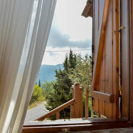 νύμφες Πανσιόν 4*