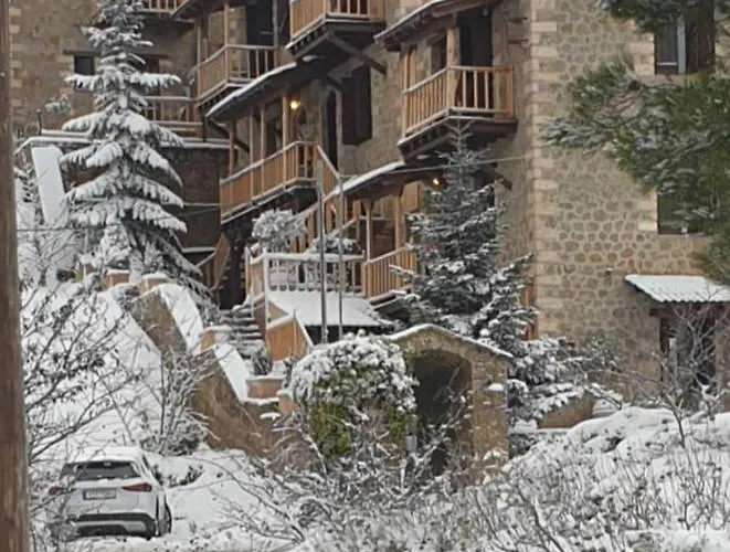 Nymfes Synikia Mesi Trikalon