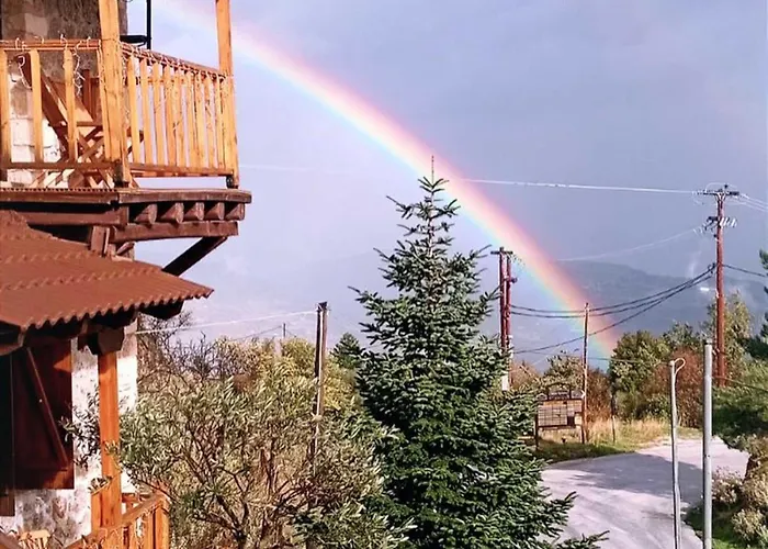 Nymfes Konukevi Synikia Mesi Trikalon